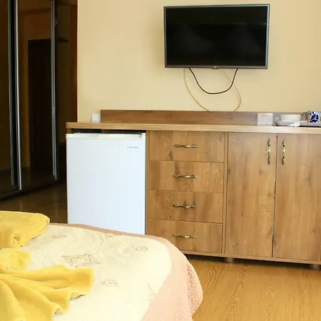 Kvasova Voda Hotel *