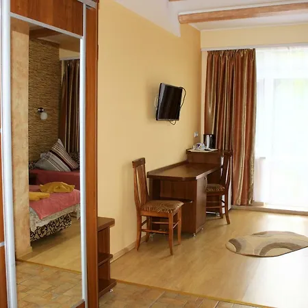 Kvasova Voda Hotel *