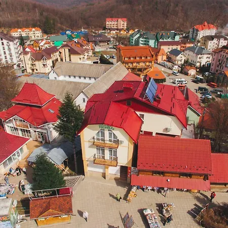 Kvasova Voda Hotel *